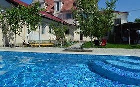 Tunduk Hostel