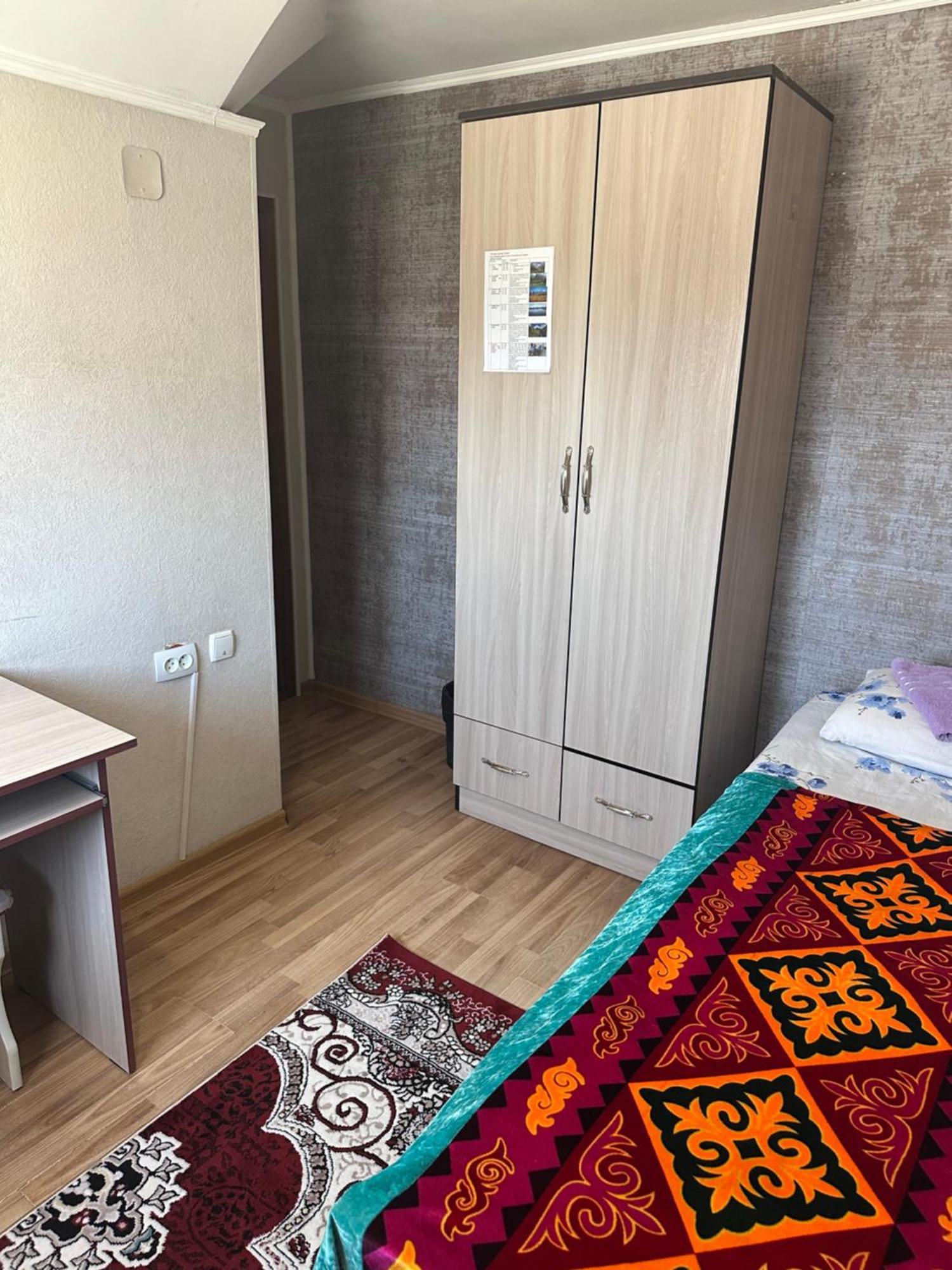 Tunduk Hostel Bishkek Exterior foto